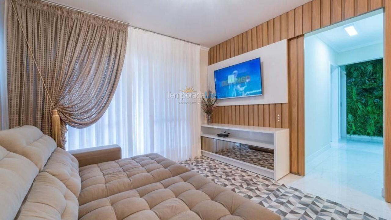 Apartment for vacation rental in Bombinhas (Praia de Bombinhas)