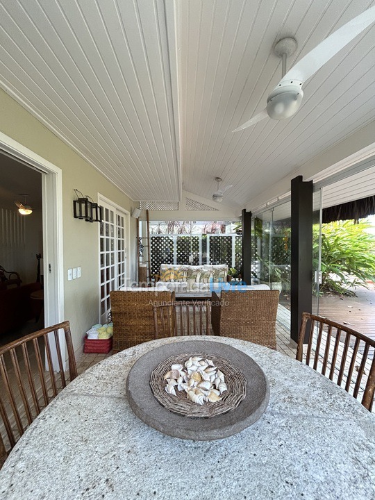 Casa para alquiler de vacaciones em São Sebastião (Juquehy)