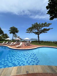 Casa frente al mar en Playa Juquehy