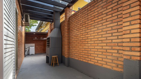 Apartamento a 30 metros del mar en el centro de Bombinhas