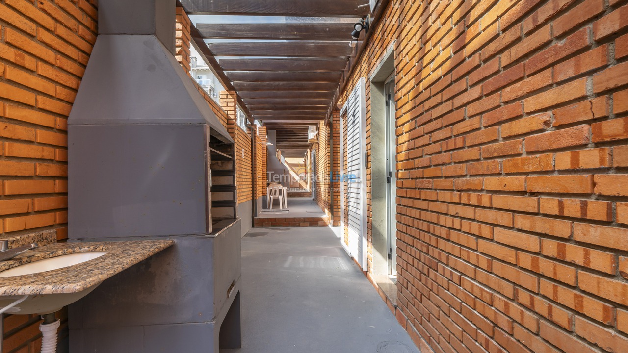 Apartamento para alquiler de vacaciones em Bombinhas (Praia de Quatro Ilhas)