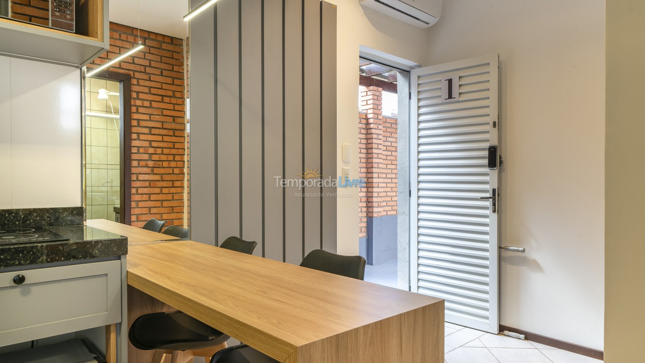 Apartamento para alquiler de vacaciones em Bombinhas (Praia de Quatro Ilhas)