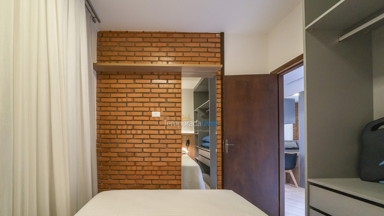 Apartamento para alquiler de vacaciones em Bombinhas (Praia de Quatro Ilhas)