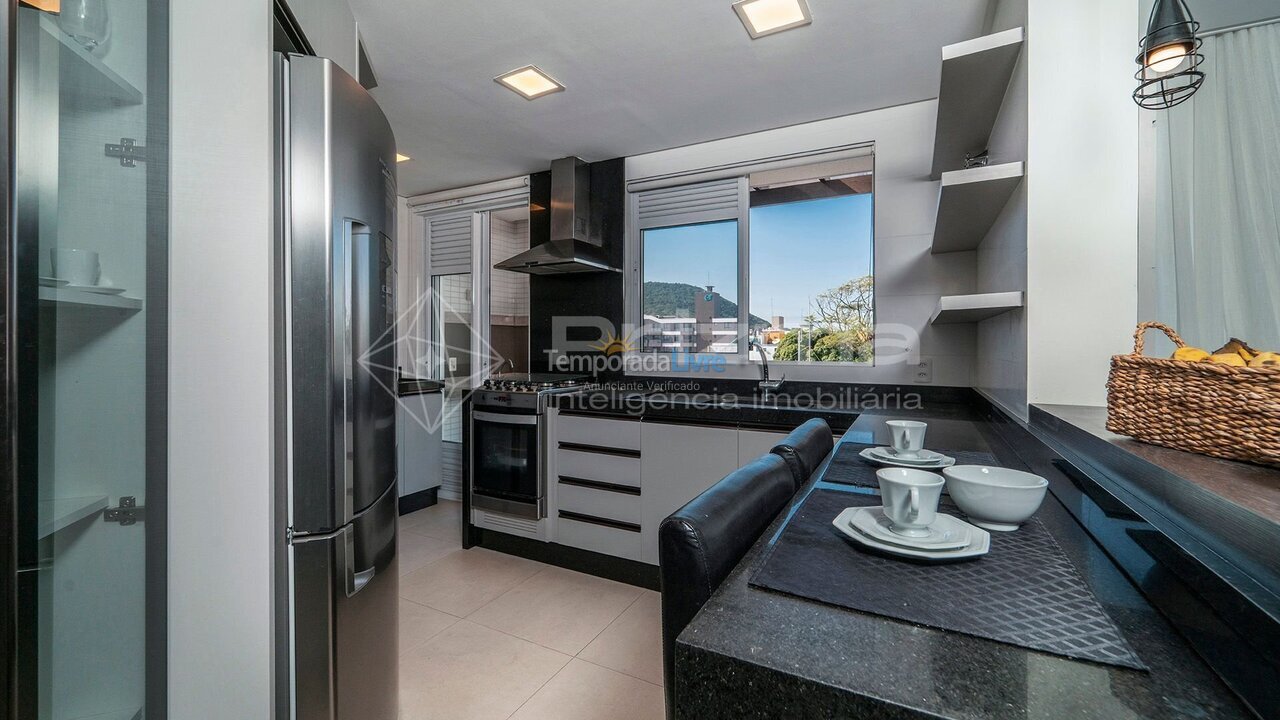 Apartamento para aluguel de temporada em Bombinhas (Praia de Bombinhas)