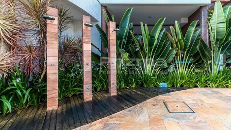 Boulevard 302 A - Excelente Cobertura em Condomínio de Alto Padrão.