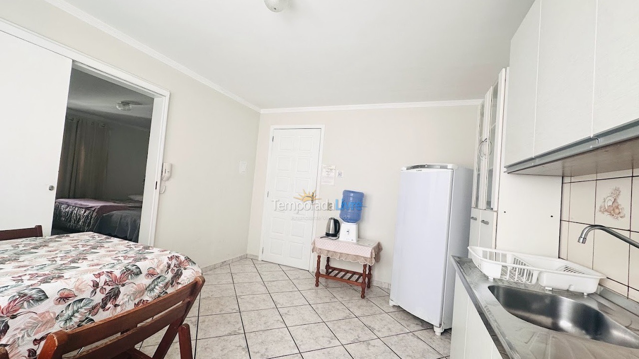 Apartamento para alquiler de vacaciones em Balneário Camboriú (Praia Central)