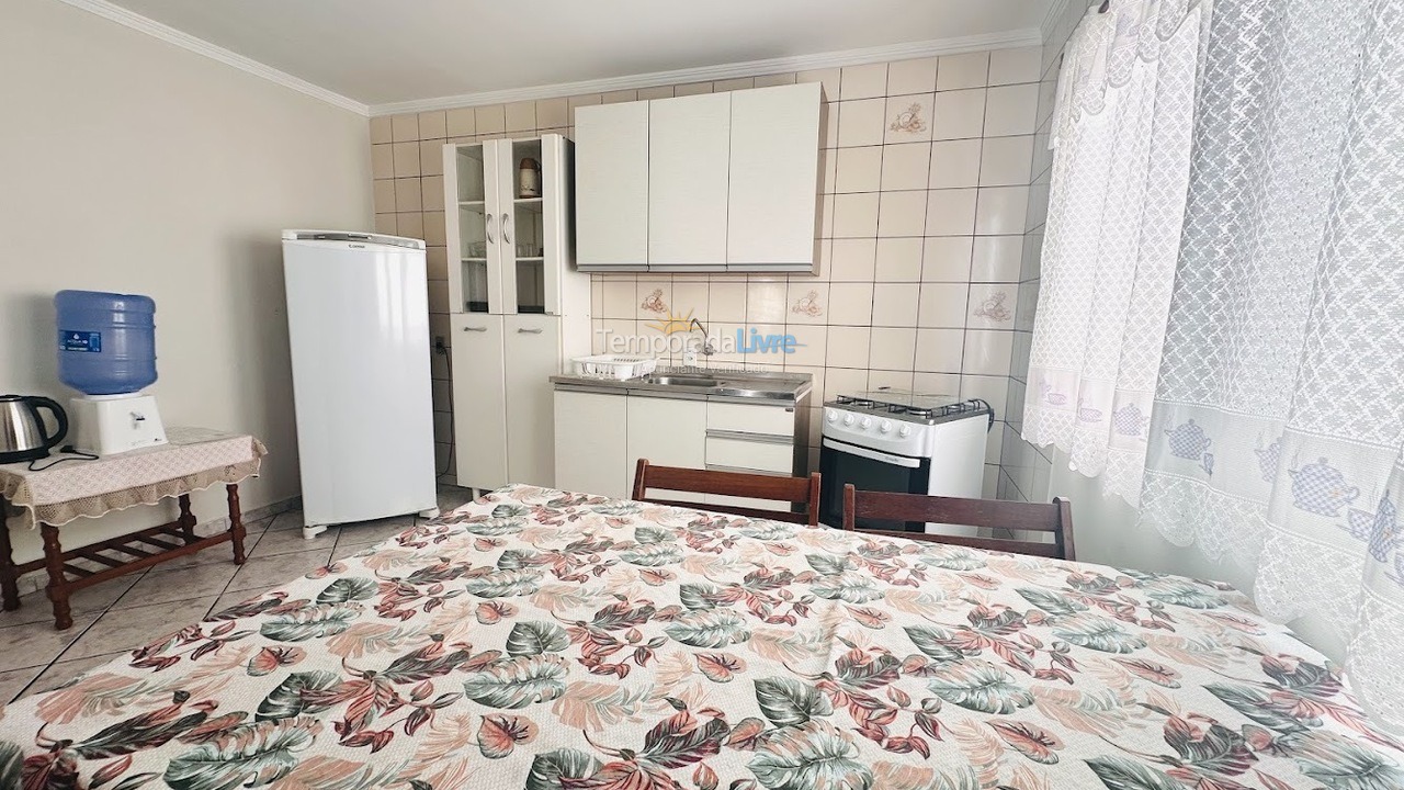 Apartamento para alquiler de vacaciones em Balneário Camboriú (Praia Central)