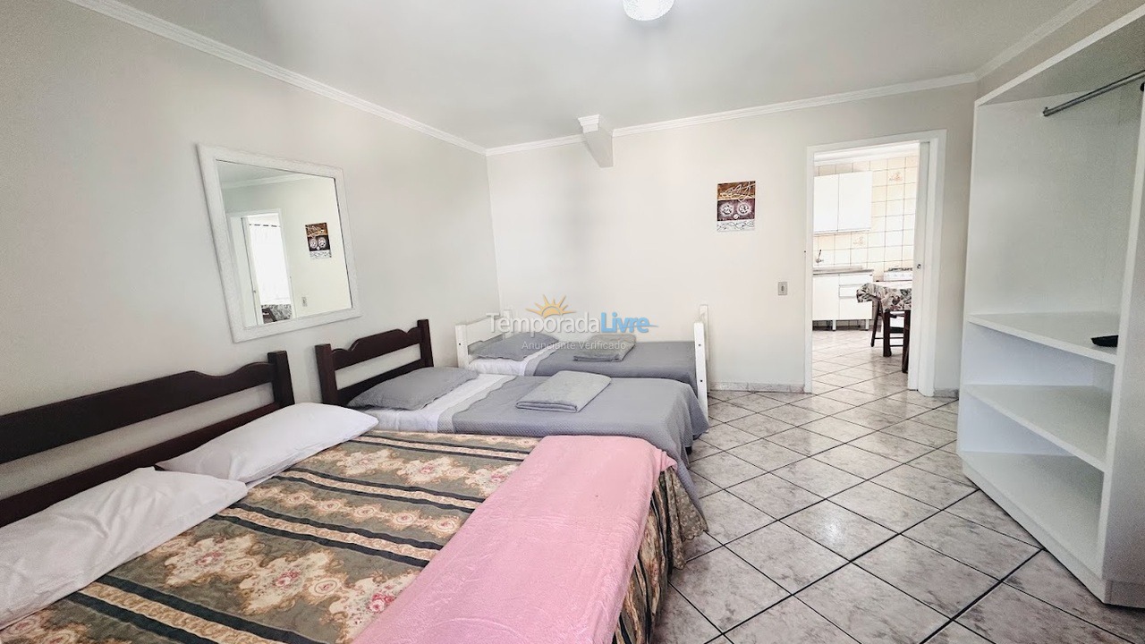 Apartamento para alquiler de vacaciones em Balneário Camboriú (Praia Central)