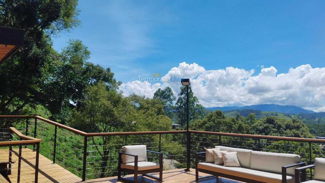 House for vacation rental in Santo Antônio do Pinhal (Rio Preto)