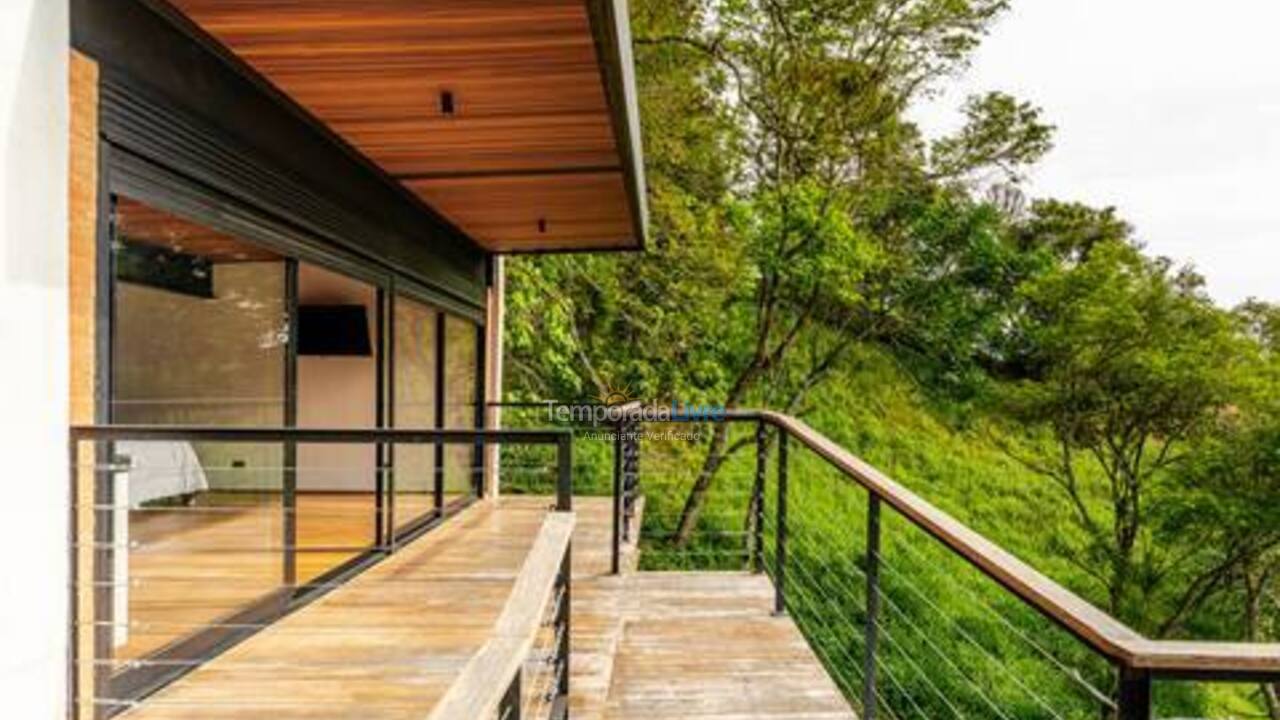 House for vacation rental in Santo Antônio do Pinhal (Rio Preto)