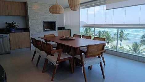 Apartamento frente al mar