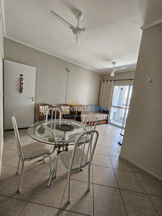 Apartamento para aluguel de temporada em Ubatuba (Praia Grande)