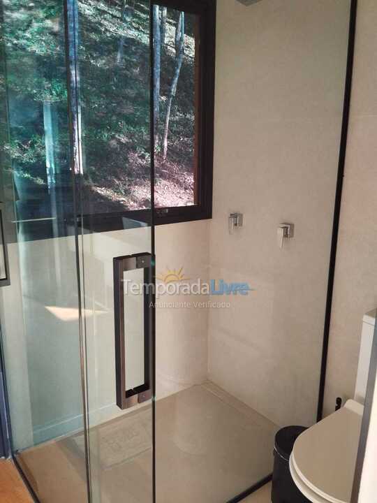 House for vacation rental in Santo Antônio do Pinhal (Rio Preto)