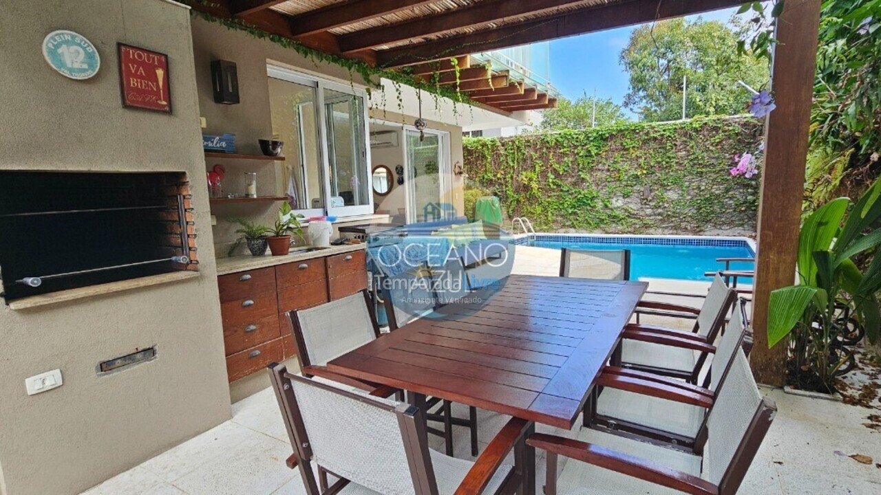 Casa para aluguel de temporada em São Sebastião (Juquehy)