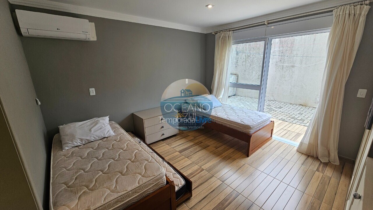 Casa para aluguel de temporada em São Sebastião (Juquehy)