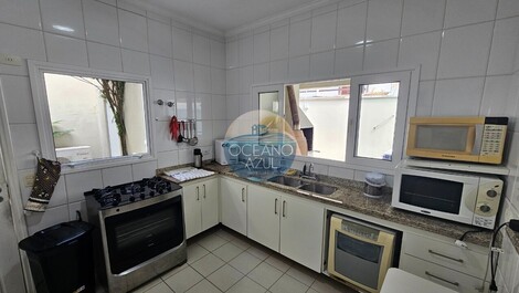 Casa en Alquiler de Vacaciones - Juquehy - a 160m de la playa, con 4 suites,...