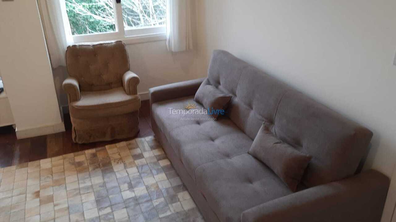 Apartamento para aluguel de temporada em Gramado (Lago Negro)