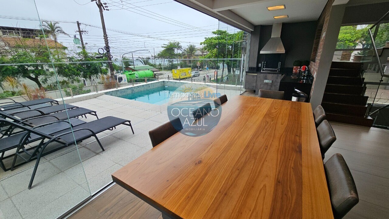 Casa para aluguel de temporada em São Sebastião (Juquehy)