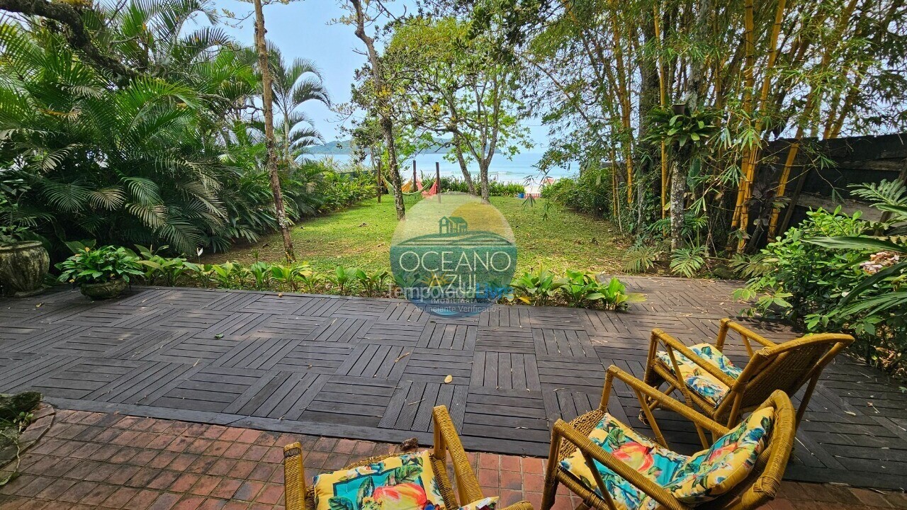 Casa para aluguel de temporada em São Sebastião (Juquehy)