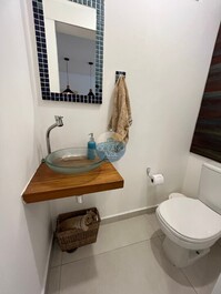 Casa temporada em Condomínio - Juquehy - 250m da praia, c/ 5...