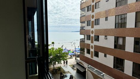 APARTAMENTO JUNTO AL MAR, VISTAS A LA PLAYA, 3 HABITACIONES