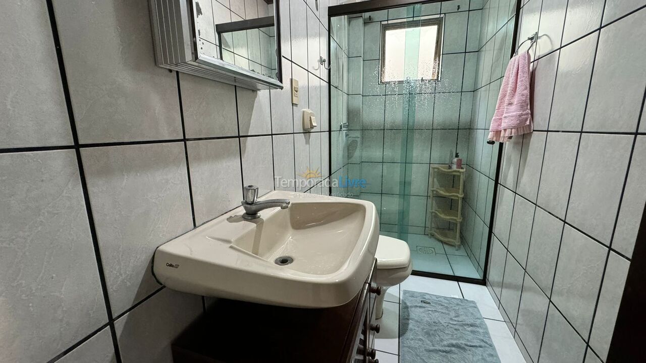 Apartamento para alquiler de vacaciones em Itapema (Meia Praia)