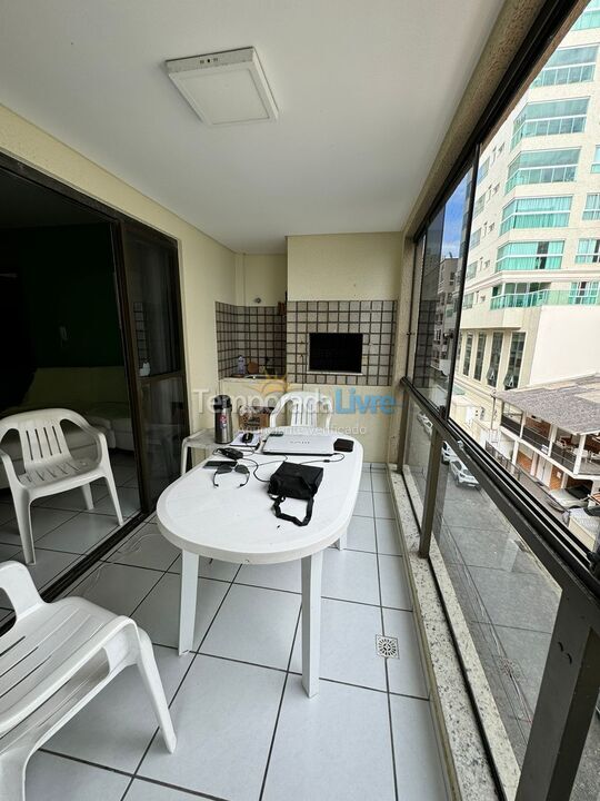 Apartamento para alquiler de vacaciones em Itapema (Meia Praia)