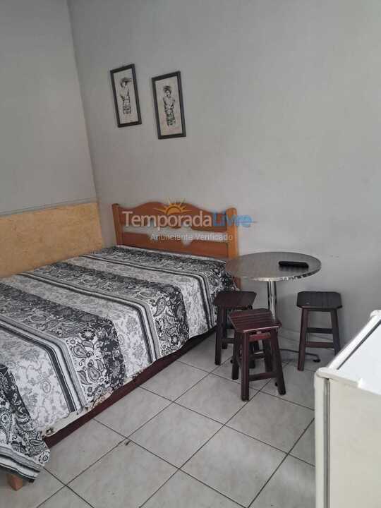Apartamento para aluguel de temporada em Ubatuba (Praia das Toninhas)