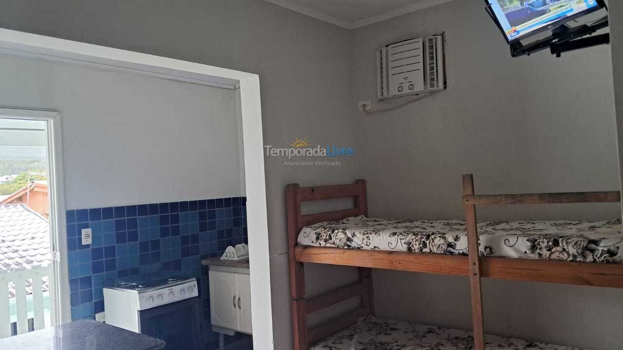 Apartamento para alquiler de vacaciones em Ubatuba (Praia das Toninhas)