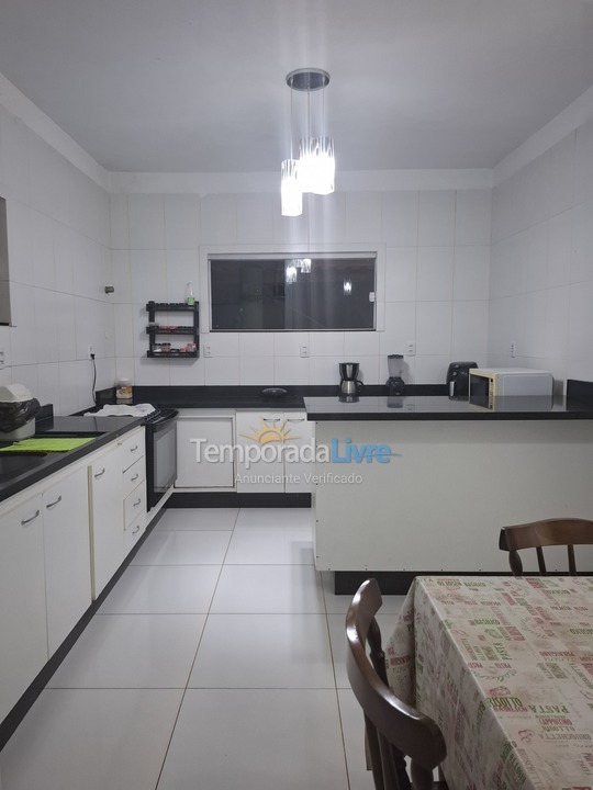 Casa para alquiler de vacaciones em Camaçari (Barra do Jacuípe)