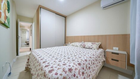 209IM - Excelente apartamento com Vista para o Mar, 03 dormitórios,...