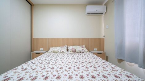 209IM - Excelente apartamento com Vista para o Mar, 03 dormitórios,...