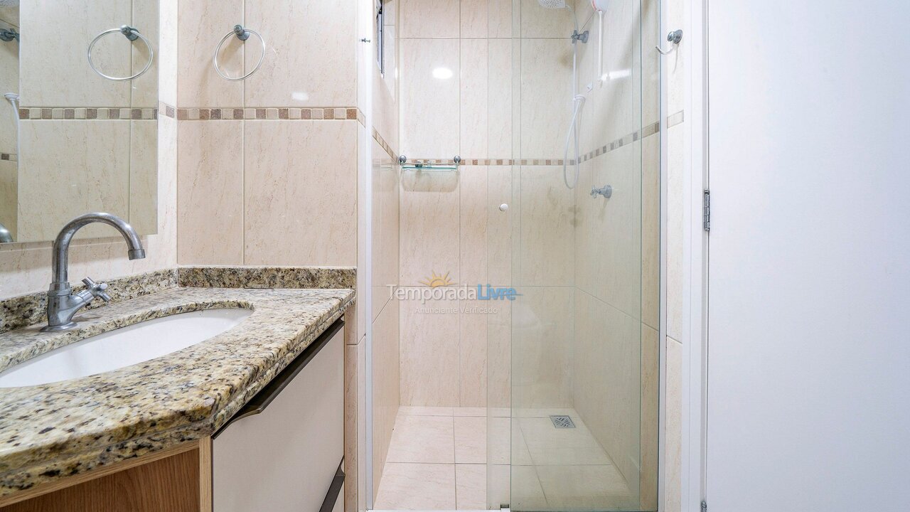 Apartamento para aluguel de temporada em Bombinhas (Praia de Bombas)