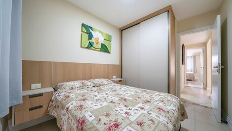 209IM - Excelente apartamento com Vista para o Mar, 03 dormitórios,...