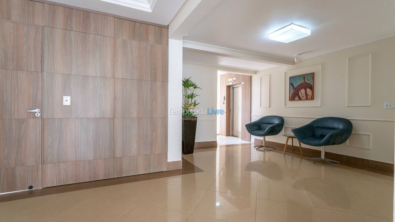 Apartamento para aluguel de temporada em Bombinhas (Praia de Bombas)