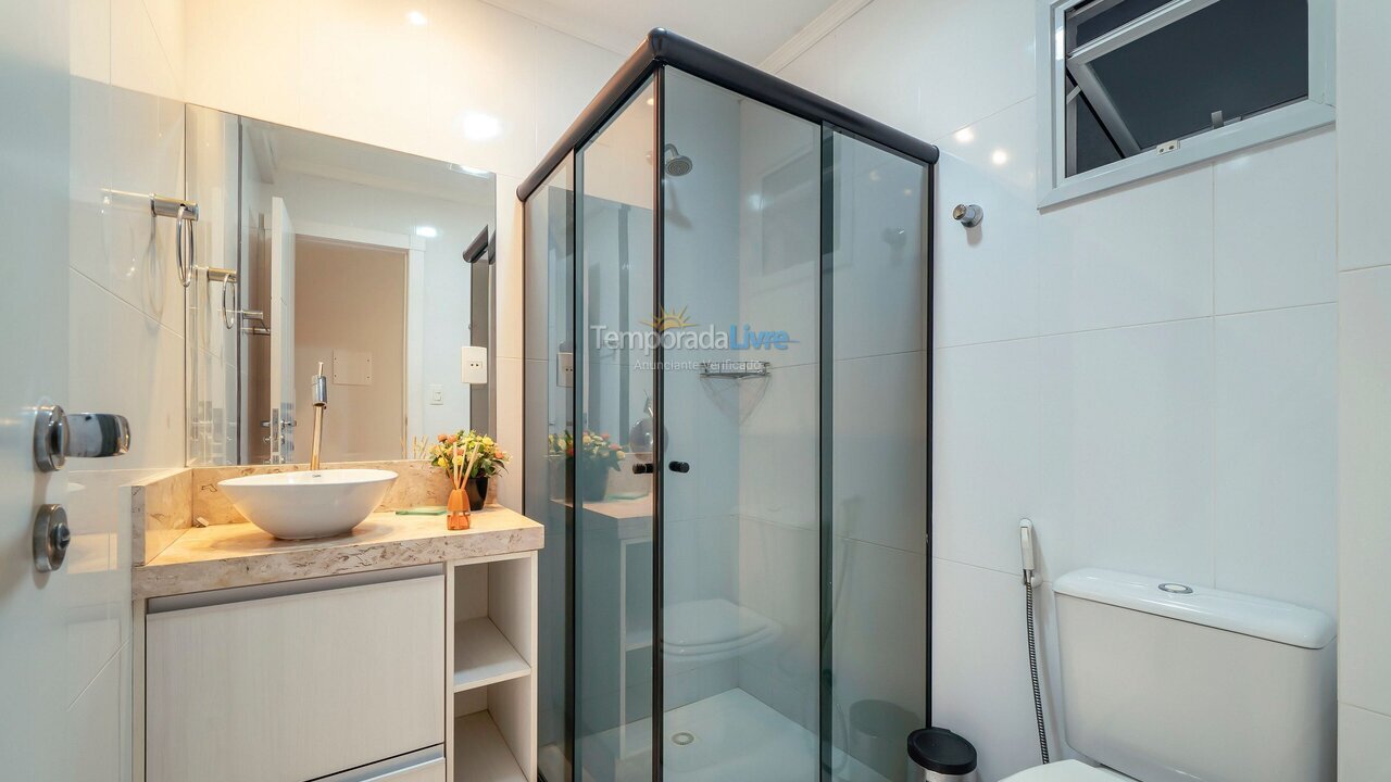 Apartamento para alquiler de vacaciones em Bombinhas (Praia de Bombas)