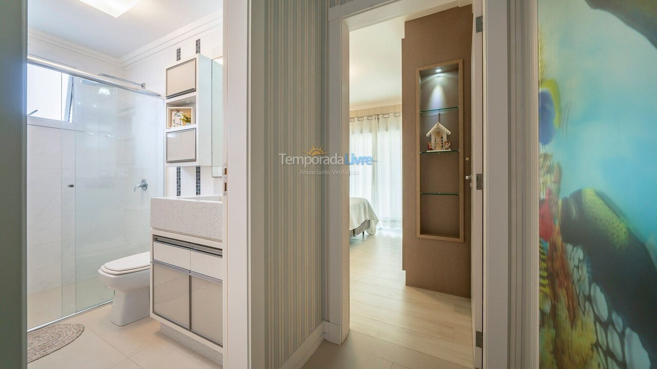 Apartamento para aluguel de temporada em Bombinhas (Praia de Bombas)