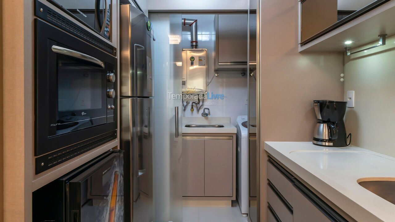 Apartamento para aluguel de temporada em Bombinhas (Praia de Bombas)