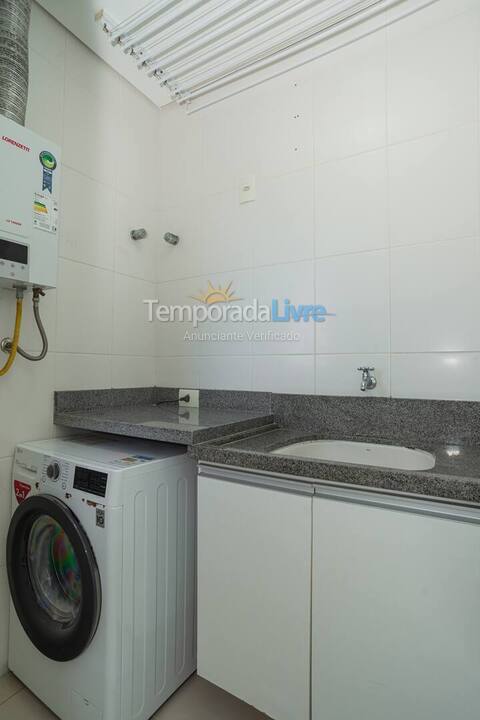 Apartment for vacation rental in Florianópolis (Praia do Santinho)