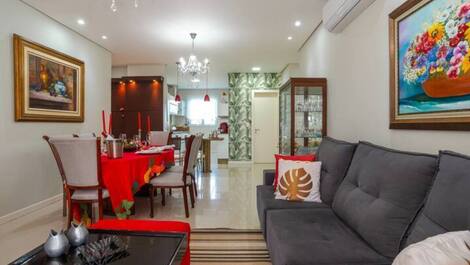 Apartment straight out of a soap opera, resort-style, right on the sand, swimming pools.