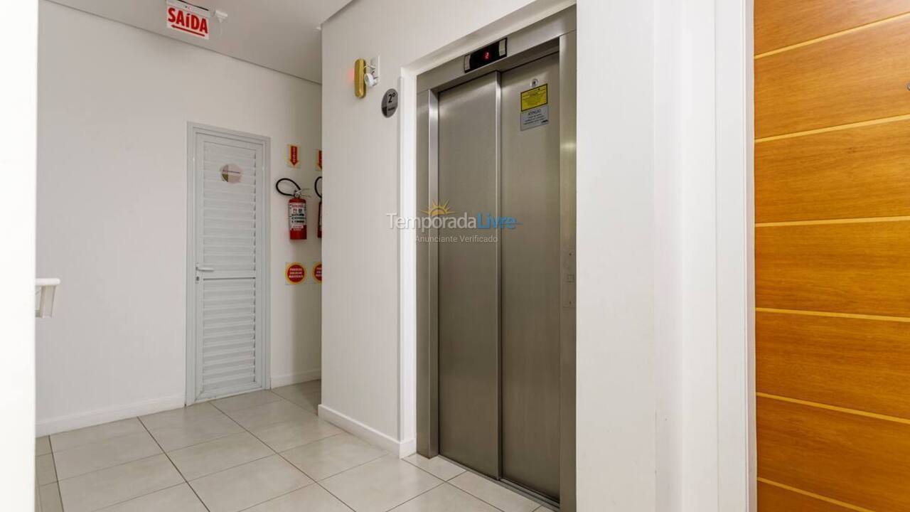 Apartment for vacation rental in Florianópolis (Praia do Santinho)