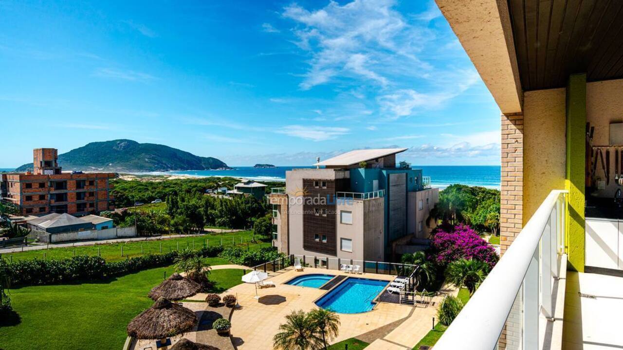 Apartment for vacation rental in Florianópolis (Praia do Santinho)