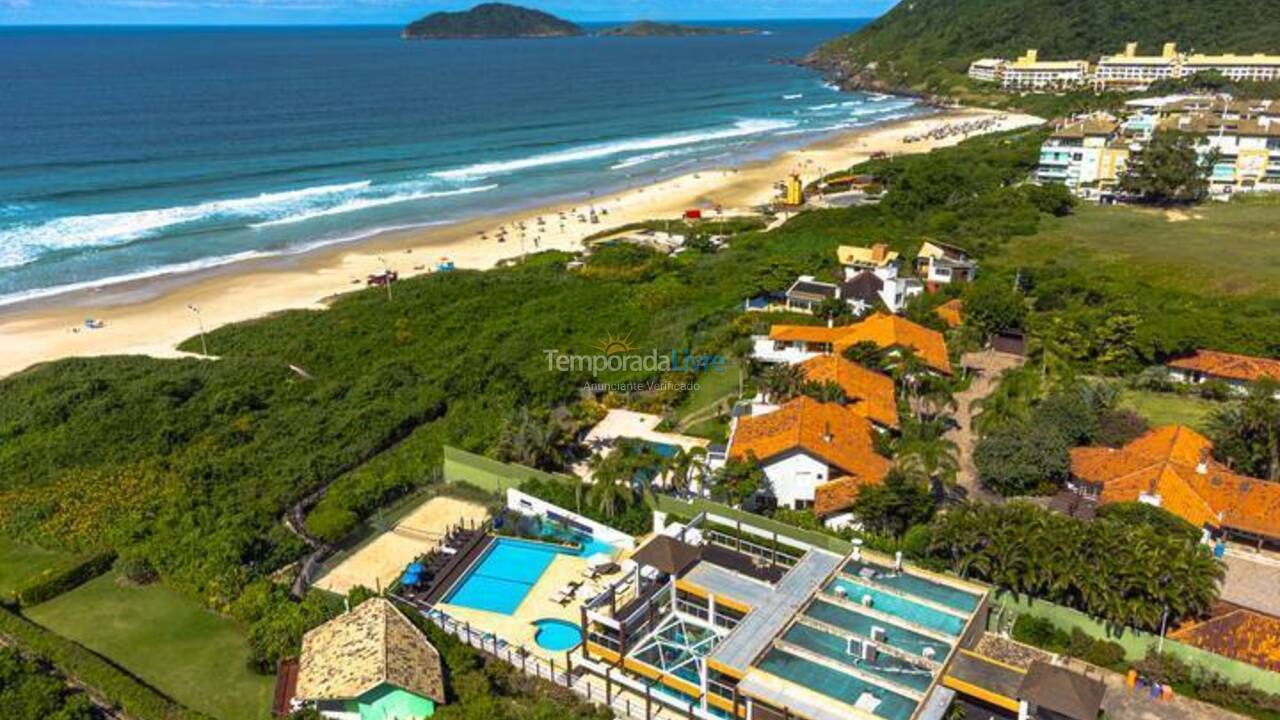 Apartment for vacation rental in Florianópolis (Praia do Santinho)