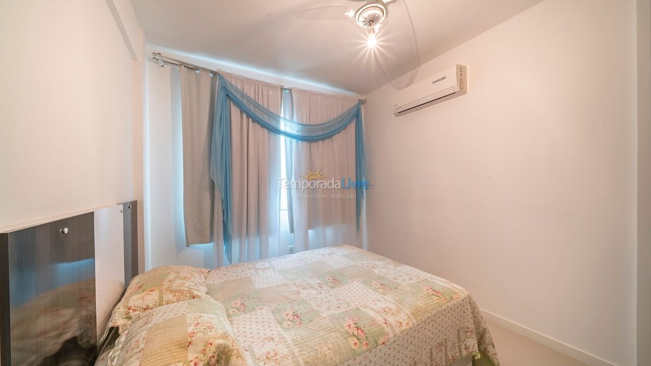 Apartamento para aluguel de temporada em Bombinhas (Praia de Bombas)