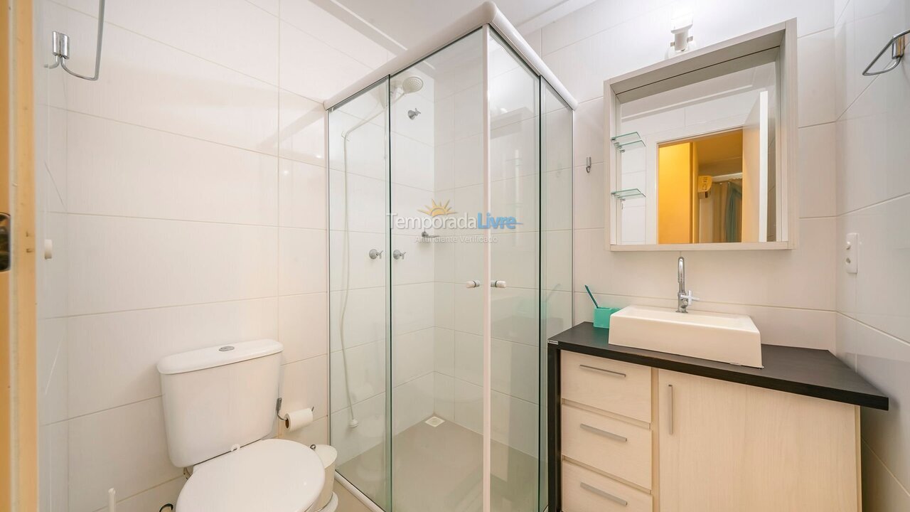 Apartamento para aluguel de temporada em Bombinhas (Praia de Bombas)