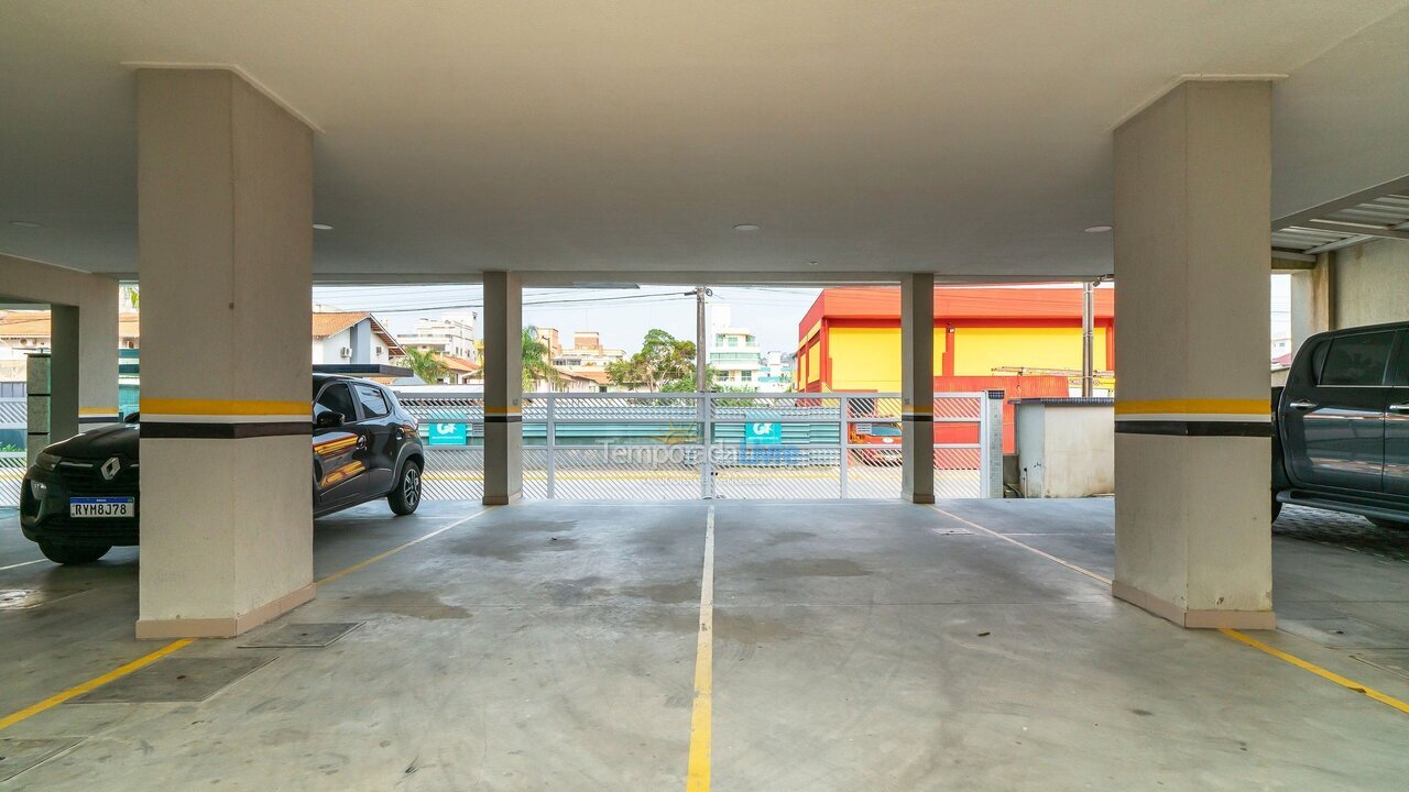 Apartamento para aluguel de temporada em Bombinhas (Praia de Bombas)