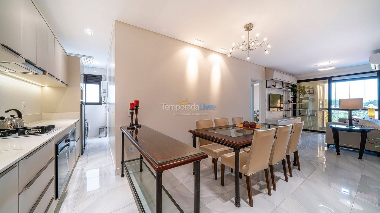 Apartment for vacation rental in Bombinhas (Praia de Bombas)