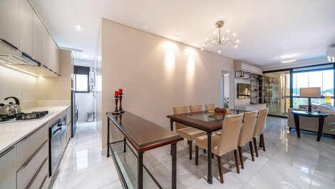 3 bedroom house for 10 people in Bombas-SC