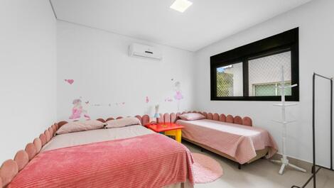 Refuge with comfort and sophistication