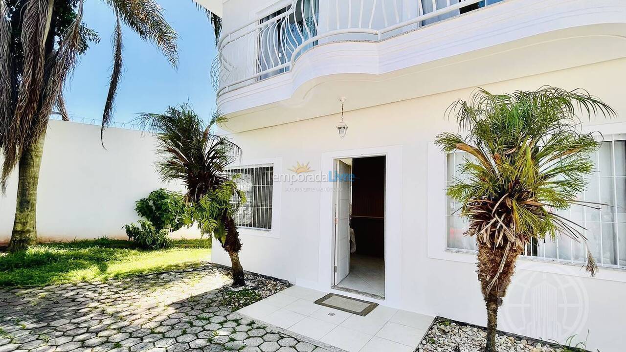 House for vacation rental in Florianopolis (Canasvieiras)